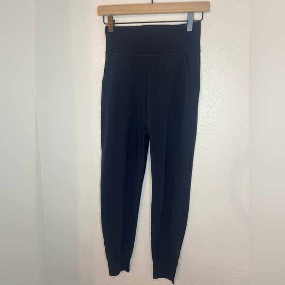 Lululemon Align™ High-Rise Jogger Full Length Size 4 - Picture 4 of 10